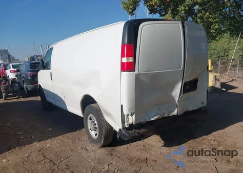 2011 Chevrolet Express 2500 Work Van из США, поврежденный, VIN 1GCWGFCA0B1153181